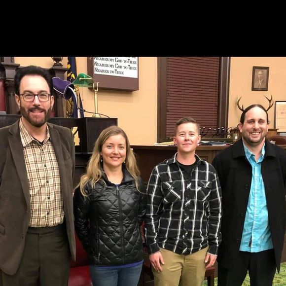 Meet your Posher, Shawn - Picture 1 of 1